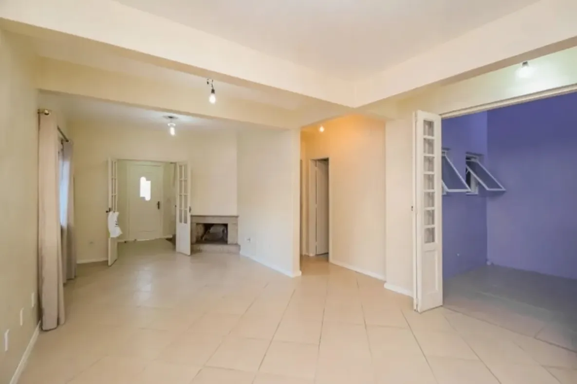 sem_marca_casa-com-3-quartos-para-alugar-180m-no-centro-pelotas (6).png